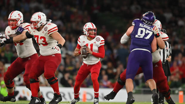 Casey Thompson 2022 Nebraska vs Northwestern football USATSI_18938797